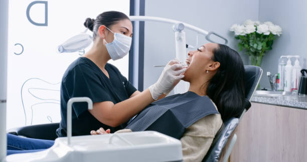 Best Wisdom Tooth Removal  in Sneads, FL